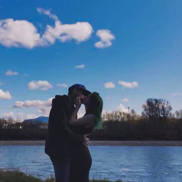 Meet your Posher, Caitlyn - Picture 1 of 1